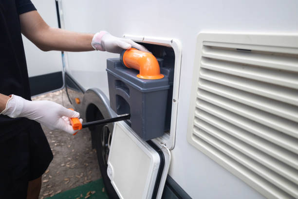 Best Long-term porta potty rental  in Farmingdale, NJ
