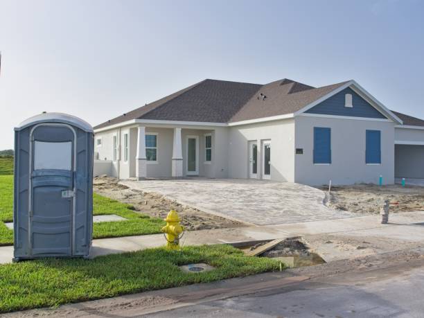 Best Construction site porta potty rental  in Farmingdale, NJ